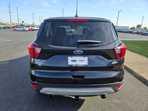 Used 2019 Ford Escape SE AWD/4WD image 6
