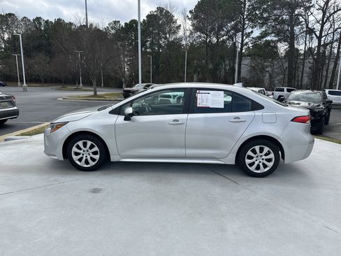 Certified 2024 Toyota Corolla LE image 7