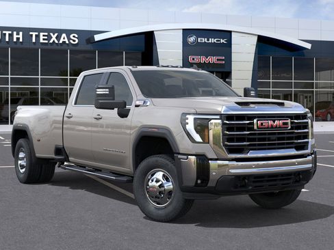New 2026 GMC Sierra 3500 SLE image 7