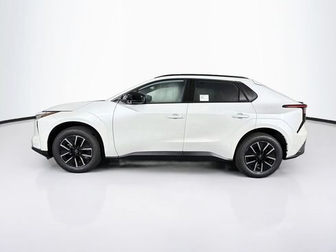 New 2026 Toyota bZ FWD image 5