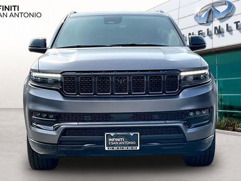 Used 2024 Jeep Grand Wagoneer Series II w/ Quick Order Packagew 28T AWD/4WD image 4