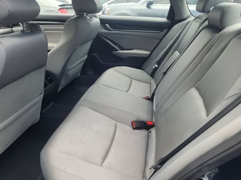 Used 2020 Honda Accord EX image 11