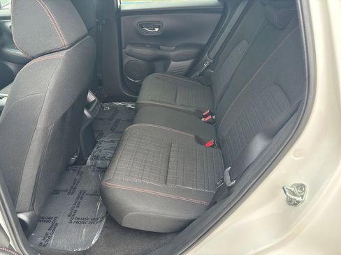 Certified 2025 Honda HR-V Sport image 25