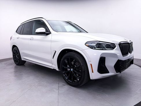 Used 2024 BMW X3 sDrive30i w/ M Sport Package RWD image 12