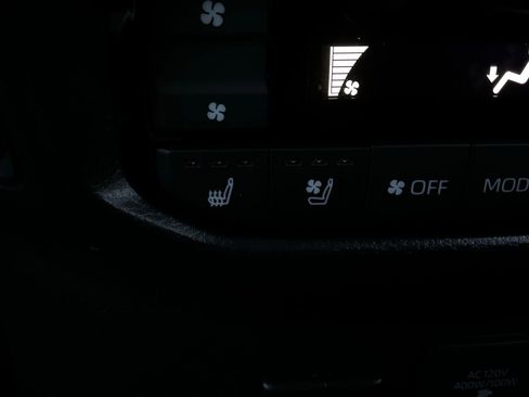 New 2026 Toyota Sequoia Platinum image 18