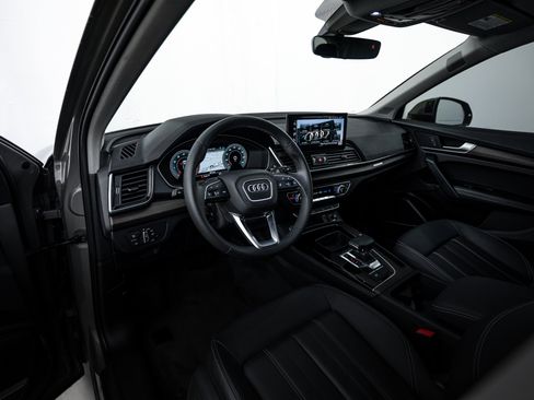 Certified 2023 Audi Q5 2.0T Premium Plus w/ Premium Plus Package image 10