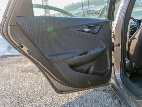 Used 2020 Chevrolet Malibu LT image 10