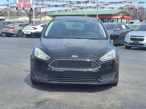 Used 2018 Ford Focus SE image 24