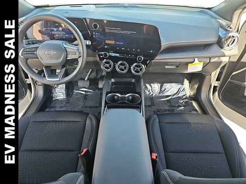 New 2025 Chevrolet Blazer EV LT w/ Midnight/Sport Edition image 9
