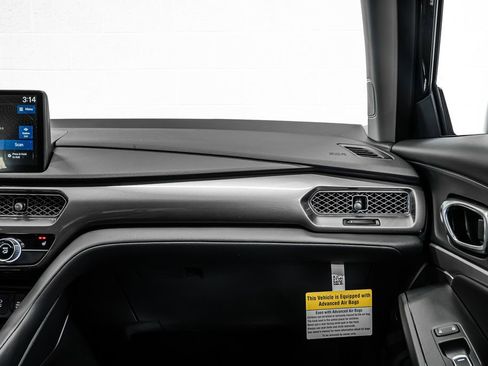 New 2026 Acura Integra image 18