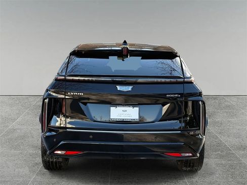 Used 2024 Cadillac Lyriq Luxury w/ LPO, Floor Liner Package image 11