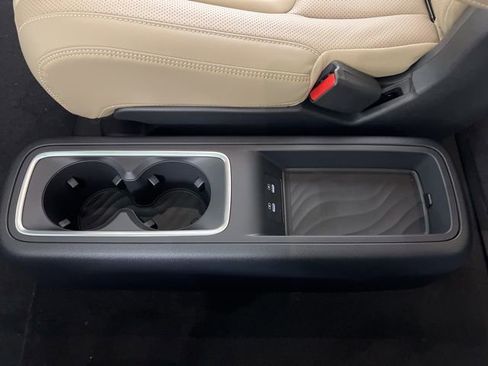 New 2026 Nissan Armada Platinum image 44