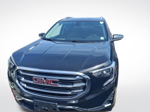 Used 2020 GMC Terrain SLT w/ Preferred Package image 2