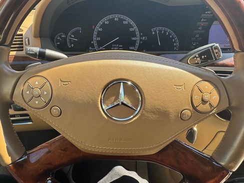 Used 2012 Mercedes-Benz S 550 4MATIC image 16