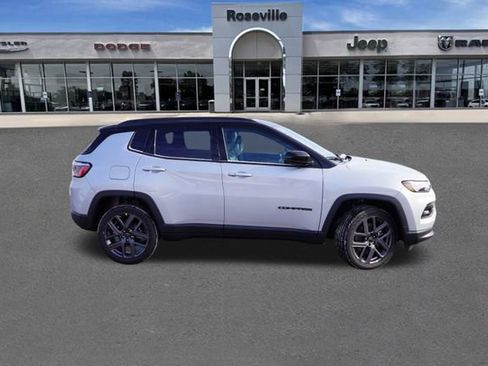 New 2026 Jeep Compass Limited image 2