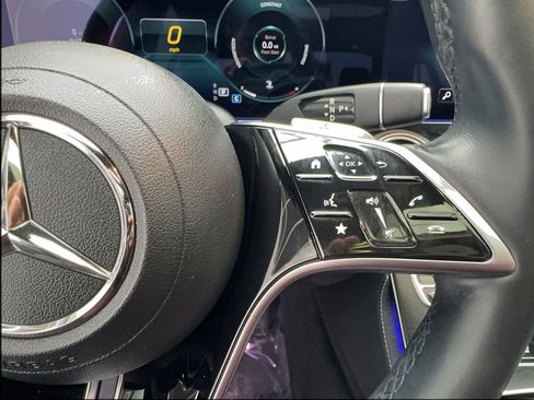 Used 2022 Mercedes-Benz E 350 Sedan image 26