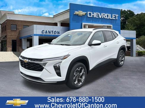 New 2026 Chevrolet Trax LT w/ LT Convenience Package FWD image 1