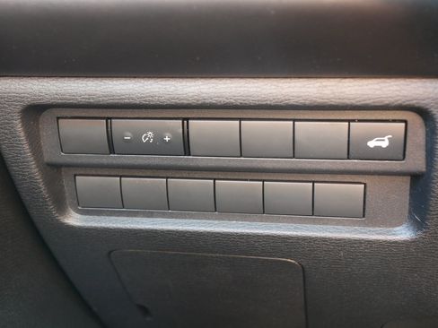 Used 2023 Mitsubishi Outlander SE AWD/4WD image 26