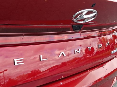 Used 2023 Hyundai Elantra Blue w/ Preferred Accessory Package image 29