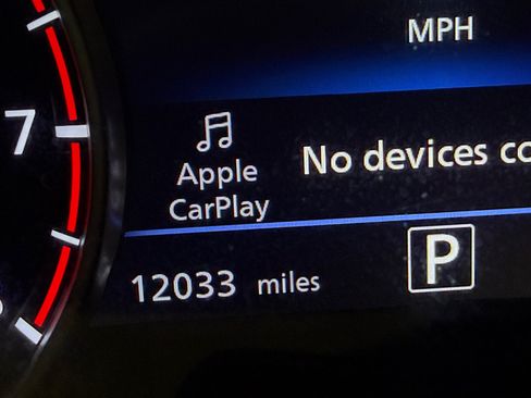 Used 2025 Nissan Sentra SV w/ Trunk Package FWD image 2