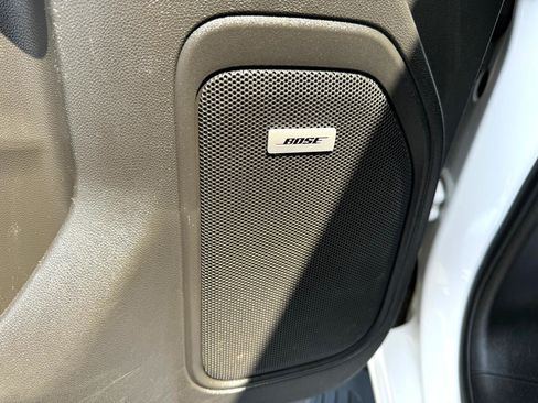 Used 2019 GMC Sierra 1500 SLT w/ SLT Premium Plus Package image 17