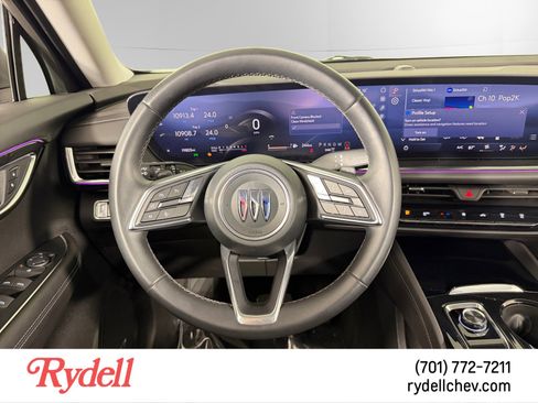 Used 2025 Buick Envision Preferred image 13