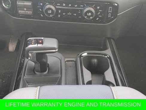 Used 2025 Chevrolet Silverado 1500 ZR2 AWD/4WD image 22