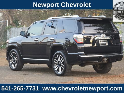 Used 2016 Toyota 4Runner Limited image 7
