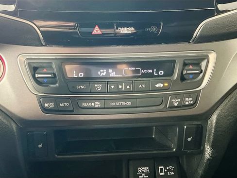 Used 2023 Honda Passport EX-L image 15