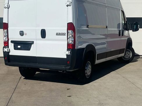 Used 2023 RAM ProMaster 2500 image 25