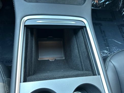 Used 2023 Tesla Model 3 Standard Range RWD image 37