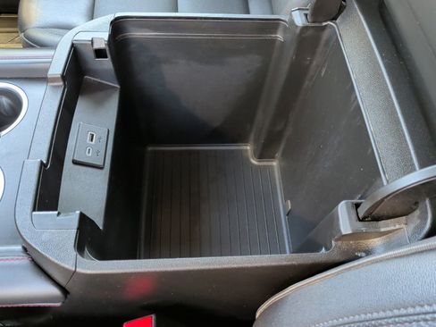 Used 2023 Chevrolet Suburban RST w/ Sport Performance Package image 39