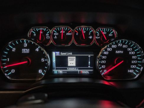 Used 2017 Chevrolet Silverado 1500 LT w/ Texas Edition image 18