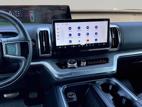 Certified 2025 Ford Expedition Tremor AWD/4WD image 6