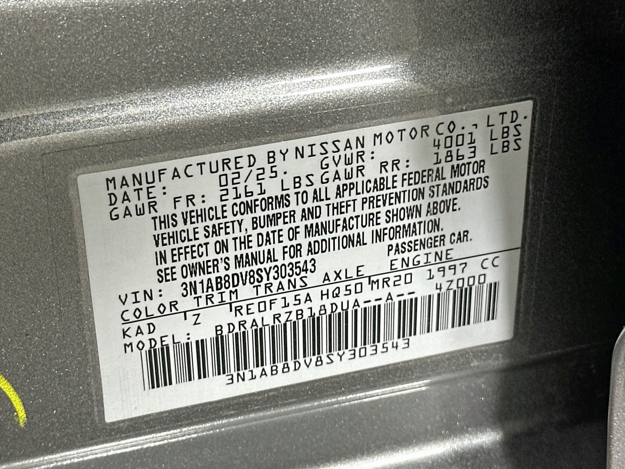 Used 2025 Nissan Sentra SR FWD image 12