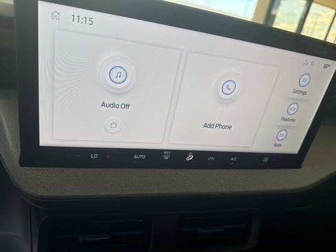 New 2025 Ford Maverick XLT image 11