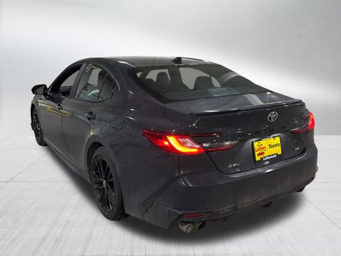 Certified 2025 Toyota Camry SE image 4
