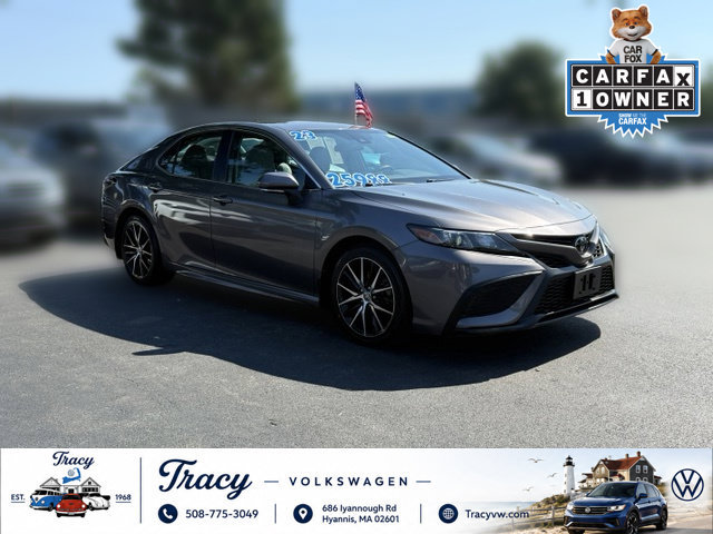 Used 2023 Toyota Camry SE AWD/4WD image 1