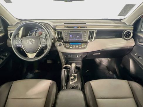 Used 2014 Toyota RAV4 Limited w/ Technology Package FWD image 28