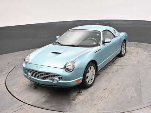 Used 2002 Ford Thunderbird RWD image 16