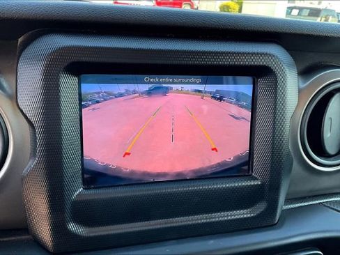 Used 2020 Jeep Wrangler Unlimited Sport AWD/4WD image 22