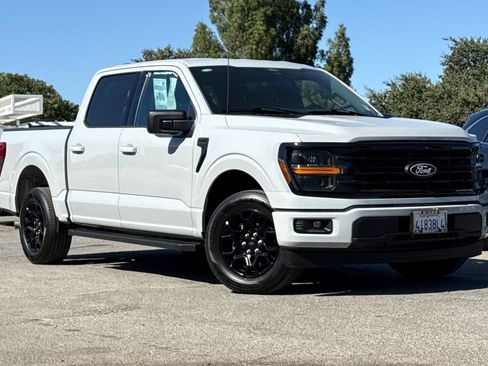 Used 2026 Ford F150 XLT w/ XLT Black Appearance Package RWD image 2