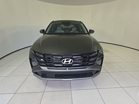 New 2026 Hyundai Tucson SE FWD image 2