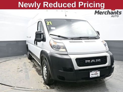 Used 2021 RAM ProMaster 2500 FWD image 1