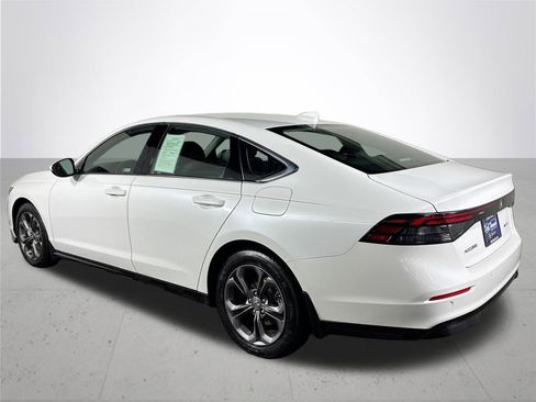 Used 2023 Honda Accord EX-L image 9