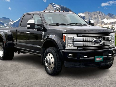 Used 2018 Ford F450 Platinum w/ Platinum Ultimate Package image 12