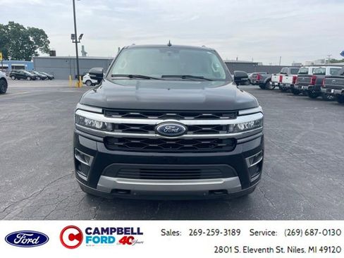 Certified 2023 Ford Expedition Max Limited AWD/4WD image 3