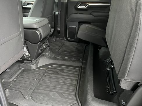 New 2026 GMC Sierra 1500 Elevation image 19