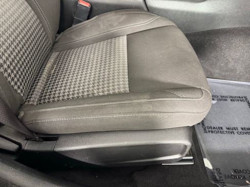 Used 2023 Dodge Charger SXT RWD image 39