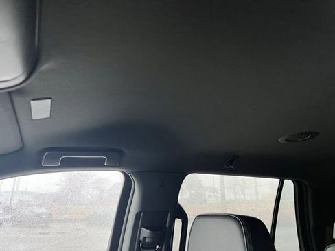 Used 2025 GMC Yukon Denali image 18